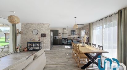 Maison 6 pièces de 117 m² à Fleurance (32500)