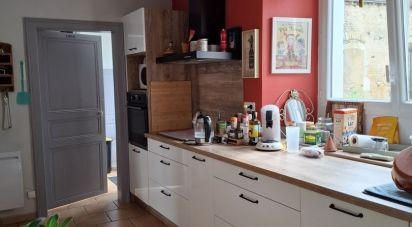 Maison 5 pièces de 105 m² à Conlie (72240)