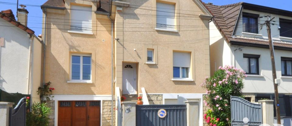 Maison 7 pièces de 155 m² à Massy (91300)