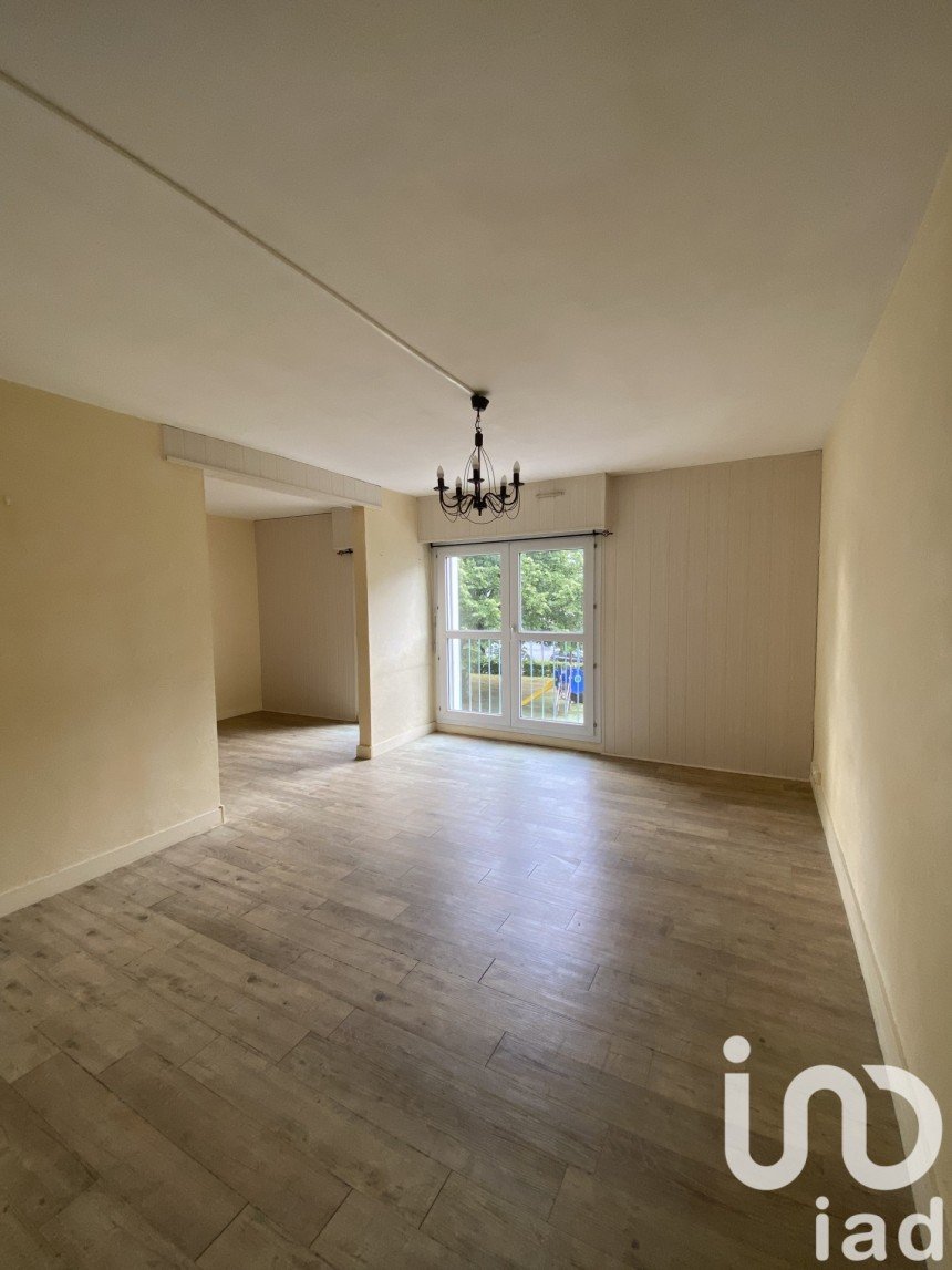 Appartement 4 pièces de 82 m² à Rezé (44400)