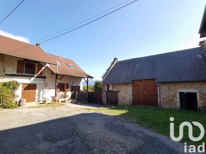 Maison de campagne 4 pièces de 150 m² à Contrevoz (01300)