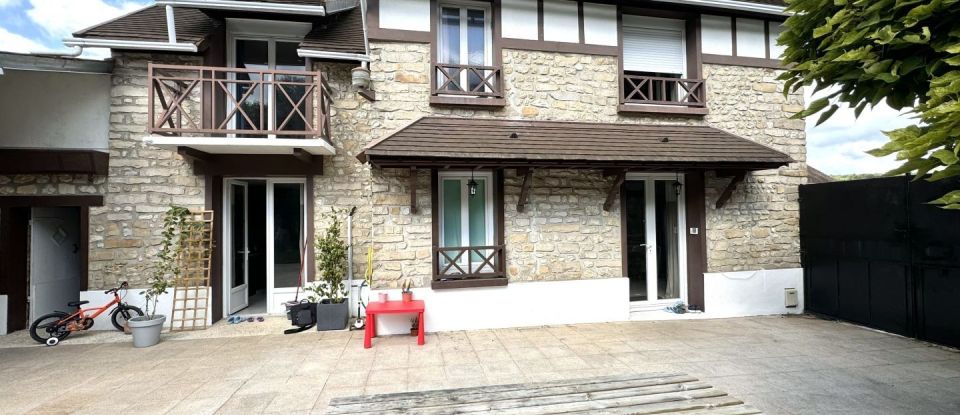 House 6 rooms of 170 m² in La Ferté-Alais (91590)