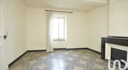 Traditional house 7 rooms of 153 m² in Camplong-d'Aude (11200)