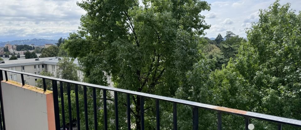 Appartement 3 pièces de 55 m² à Pau (64000)