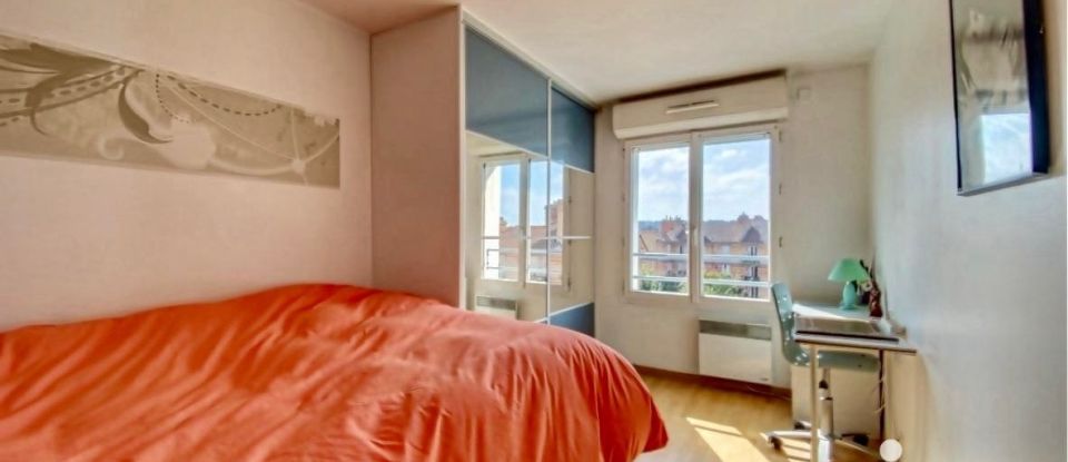 Appartement 5 pièces de 105 m² à Suresnes (92150)