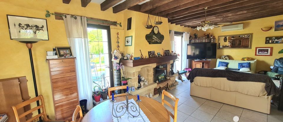 Village house 5 rooms of 120 m² in Courtomer (77390)