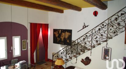 House 6 rooms of 206 m² in Mèze (34140)