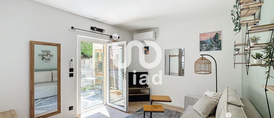 Studio 1 pièce de 25 m² à L'Isle-sur-la-Sorgue (84800)