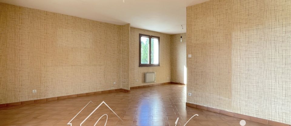 House 4 rooms of 92 m² in Saint-André-le-Gaz (38490)