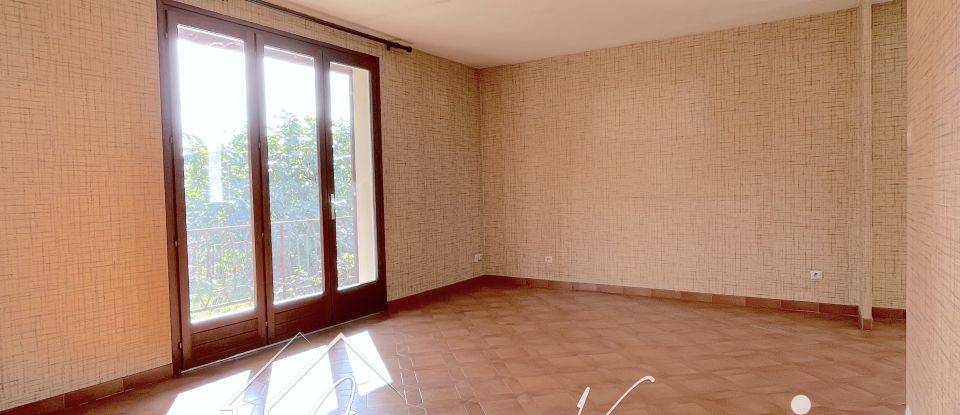 House 4 rooms of 92 m² in Saint-André-le-Gaz (38490)