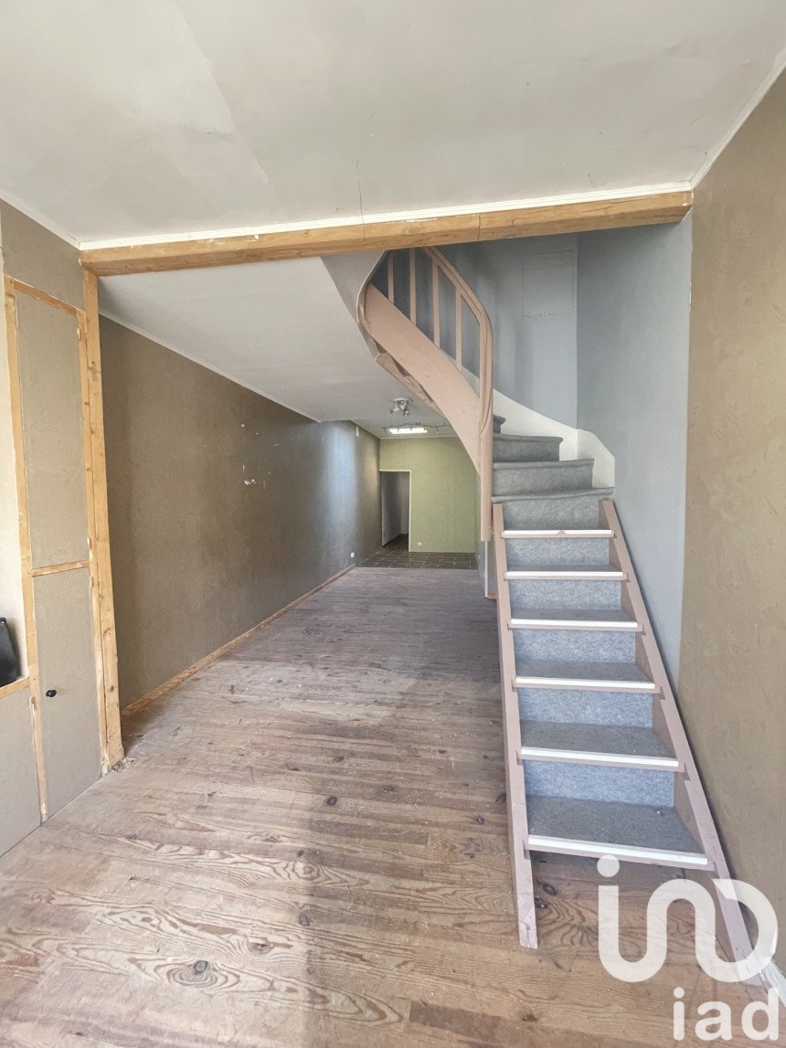 Immeuble de 85 m² à Pont-l'Évêque (14130)