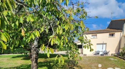 Maison traditionnelle 5 pièces de 125 m² à Reignac (33860)