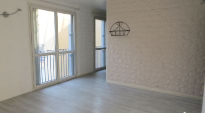 Appartement 4 pièces de 59 m² à Orly (94310)