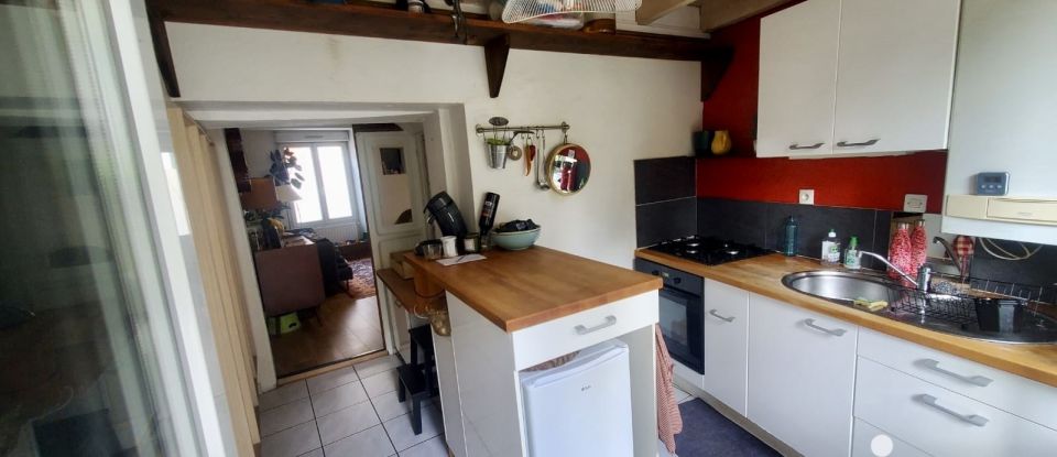 Town house 4 rooms of 76 m² in Saint-Lô (50000)