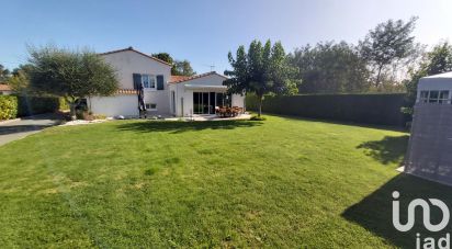 House 6 rooms of 120 m² in La Boissière-des-Landes (85430)