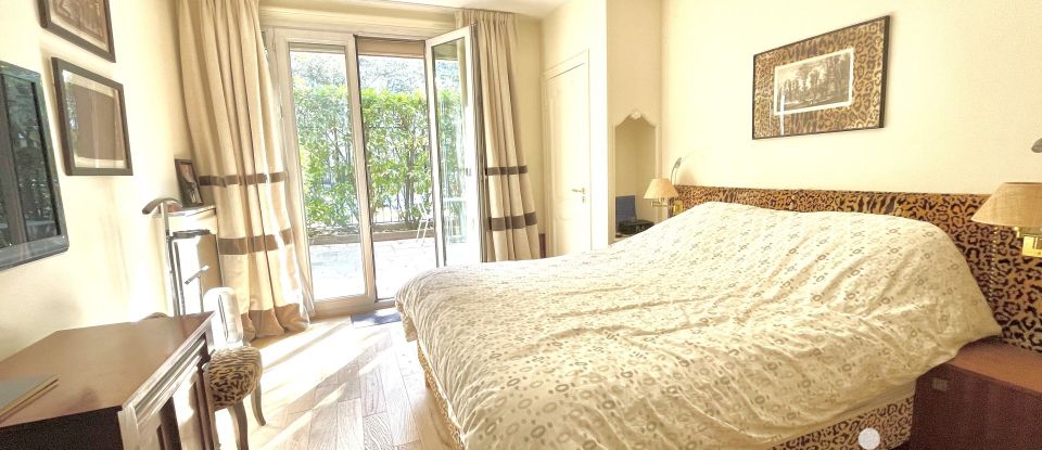 Appartement 4 pièces de 106 m² à Paris (75016)