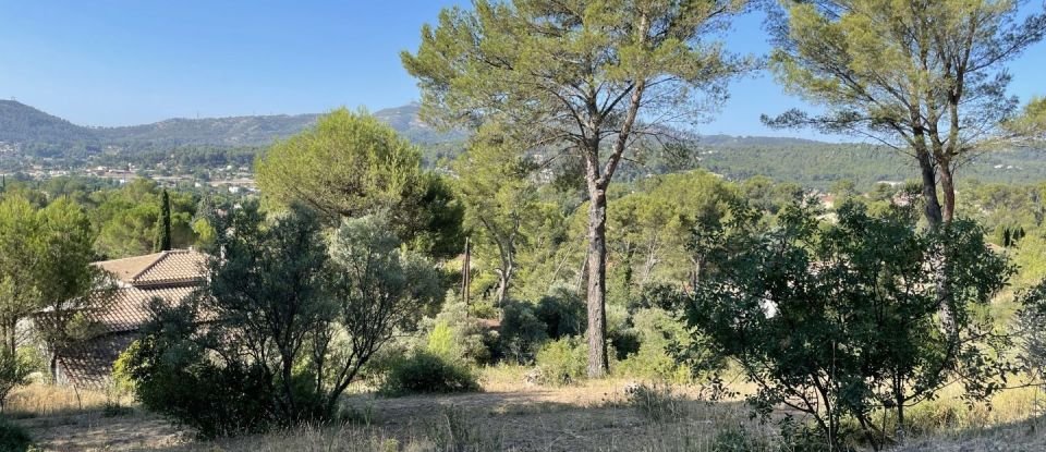 Maison 9 pièces de 227 m² à La Bouilladisse (13720)