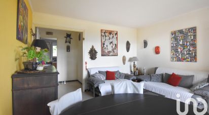 Apartment 3 rooms of 65 m² in Aubagne (13400)