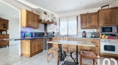 Maison 5 pièces de 97 m² à Avroult (62560)