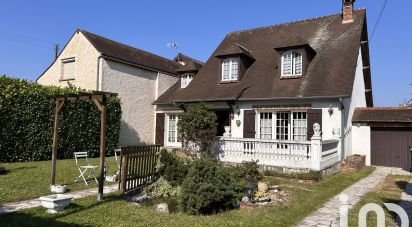 Maison traditionnelle 7 pièces de 182 m² à Livry-Gargan (93190)