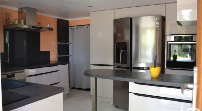 Maison 6 pièces de 147 m² à Liffol-le-Grand (88350)