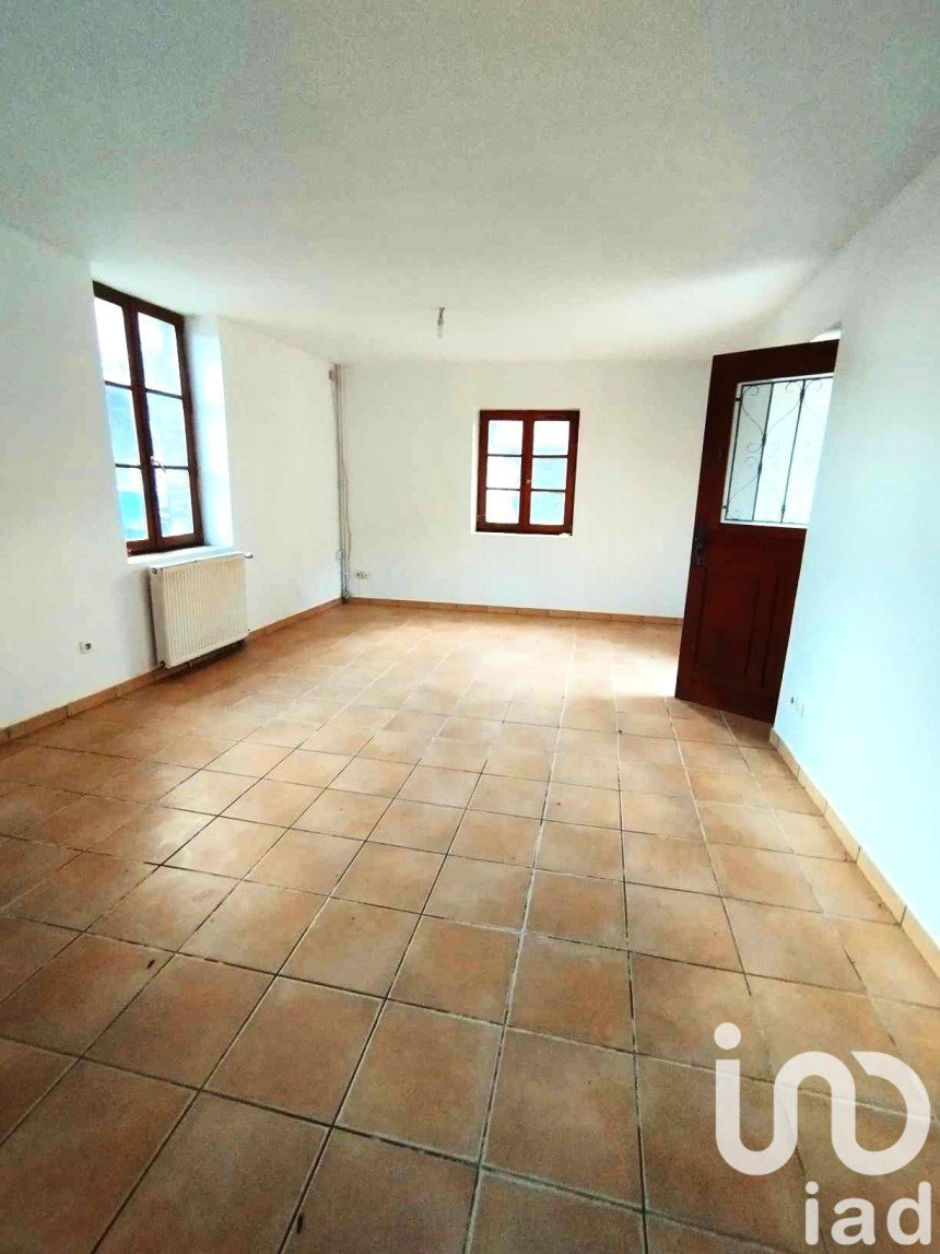 Village house 5 rooms of 144 m² in Chamouille (02860)