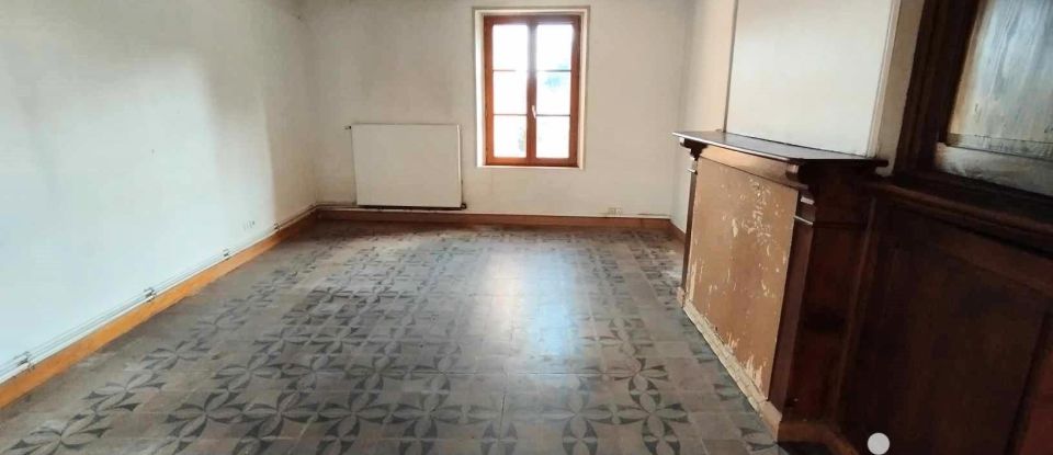 Village house 5 rooms of 144 m² in Moulins (02160)