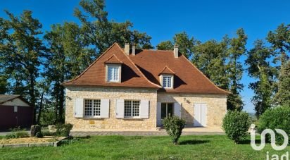 House 5 rooms of 154 m² in Gageac-et-Rouillac (24240)