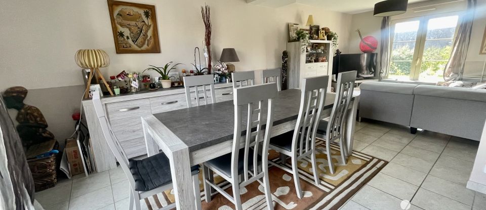 Maison 5 pièces de 117 m² à Rochecorbon (37210)