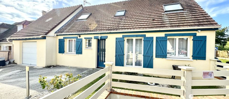 Maison 5 pièces de 110 m² à Grandpuits-Bailly-Carrois (77720)