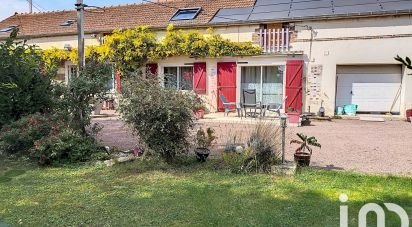 Longere 6 rooms of 132 m² in Saint-Mesmin (10280)