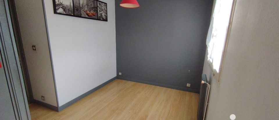 House 6 rooms of 148 m² in Achères (78260)