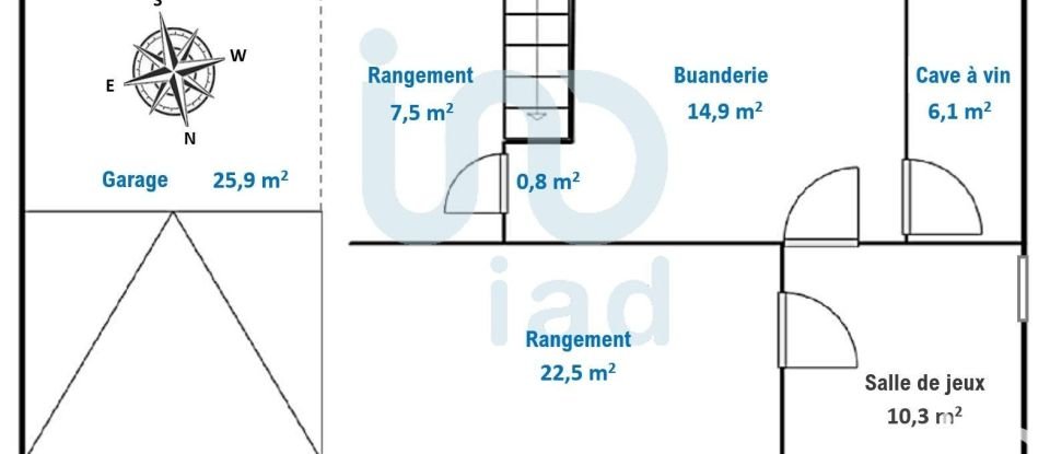 House 6 rooms of 122 m² in Saint-Arnoult-en-Yvelines (78730)