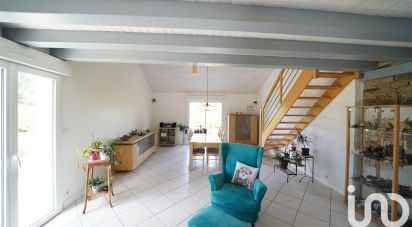 House 5 rooms of 197 m² in Carquefou (44470)