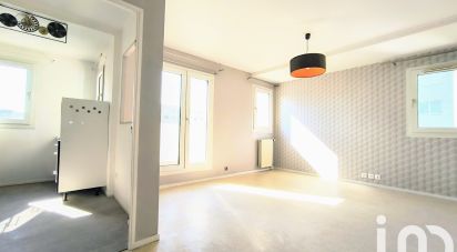 Apartment 2 rooms of 49 m² in Dammarie-les-Lys (77190)