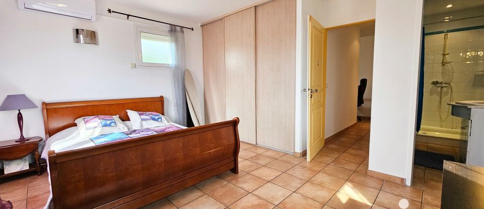 House 7 rooms of 242 m² in Saint-Estève (66240)