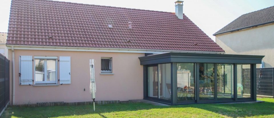 Maison 5 pièces de 85 m² à Châlons-en-Champagne (51000)