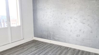 Appartement 2 pièces de 50 m² à Saint-Étienne (42000)