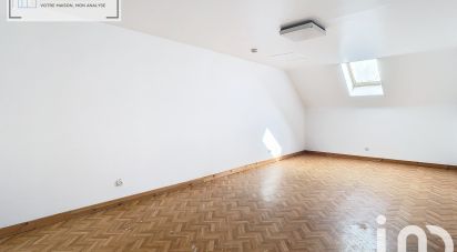 Maison 6 pièces de 207 m² à Beffes (18320)