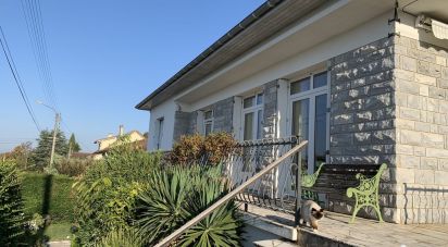 Maison 4 pièces de 115 m² à Bergerac (24100)