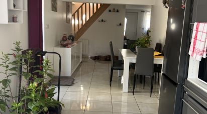 Maison 3 pièces de 65 m² à Cosne-d'Allier (03430)