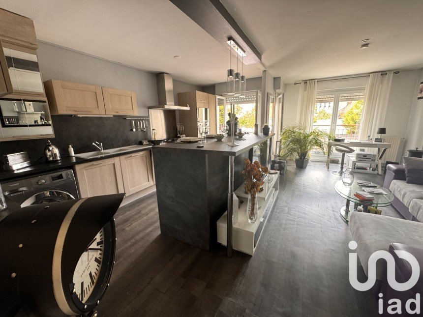 Apartment 3 rooms of 76 m² in Rezé (44400)