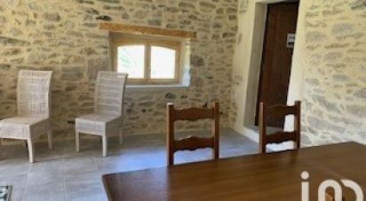 Lodge 10 rooms of 240 m² in Gorses (46210)