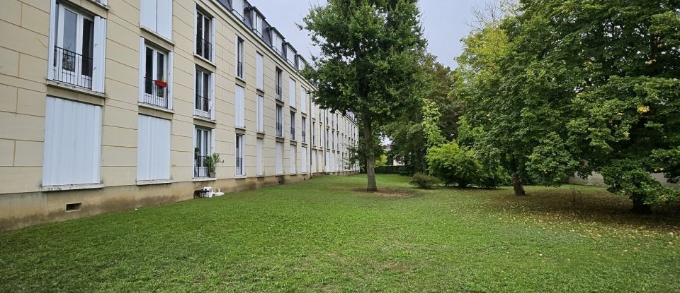 Apartment 4 rooms of 76 m² in Compiègne (60200)