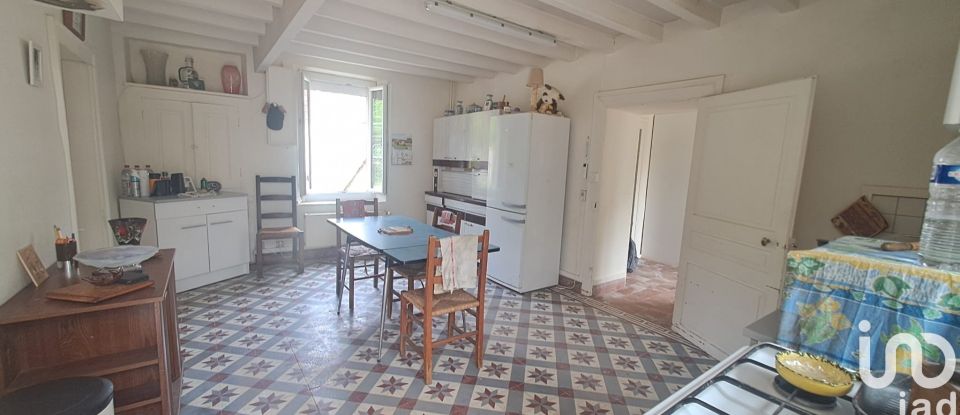 Maison de village 4 pièces de 73 m² à Chantecoq (45320)