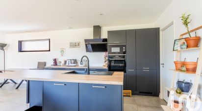 Maison 4 pièces de 100 m² à Villenave-d'Ornon (33140)