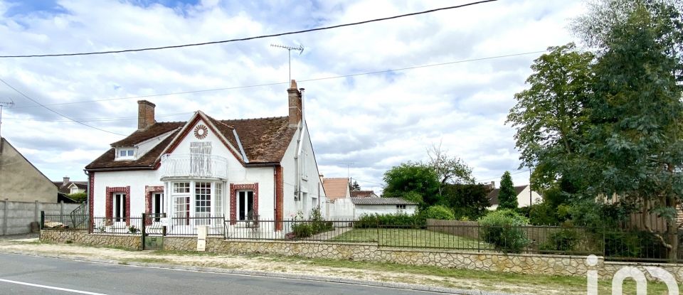 Maison traditionnelle 4 pièces de 115 m² à Lorris (45260)