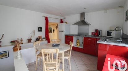 Maison de village 4 pièces de 65 m² à Montaren-et-Saint-Médiers (30700)