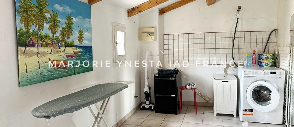 Traditional house 6 rooms of 144 m² in La Seyne-sur-Mer (83500)