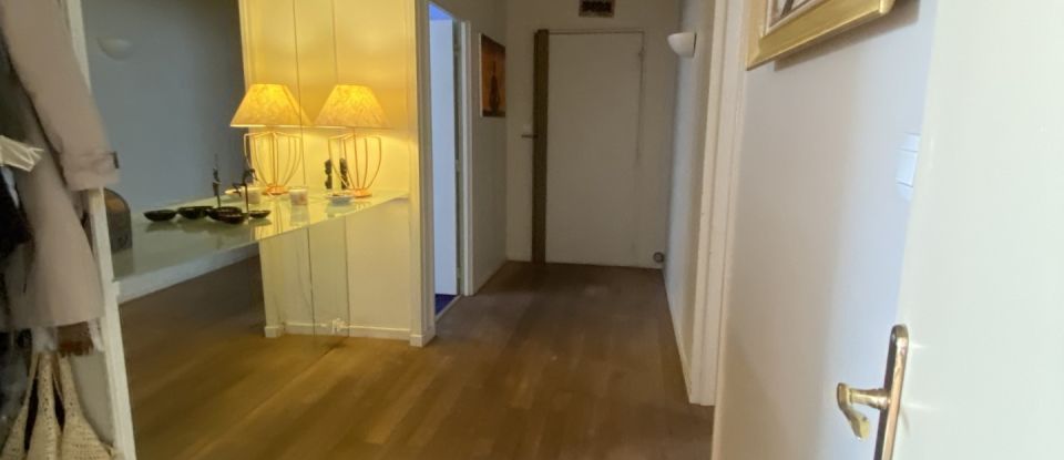 Appartement 5 pièces de 128 m² à Roubaix (59100)